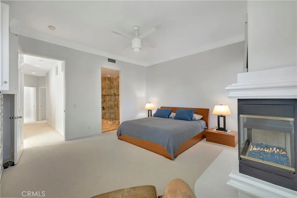 19328 Surfwave Drive, Huntington Beach, California 92648 home-pic-32
