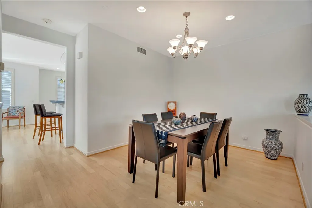 19328 Surfwave Drive, Huntington Beach, California 92648 home-pic-12