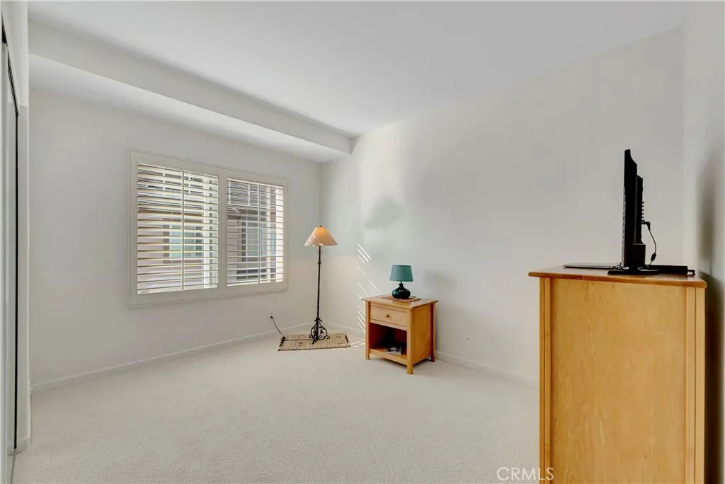 19328 Surfwave Drive, Huntington Beach, California 92648 home-pic-38