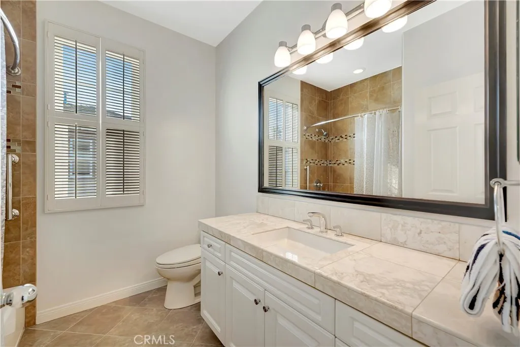 19328 Surfwave Drive, Huntington Beach, California 92648 home-pic-42