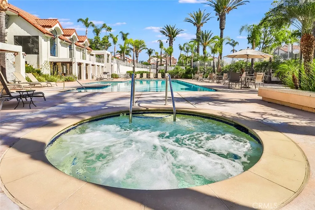 206 Camino Cortina, Camarillo, California 93010 home-pic-36