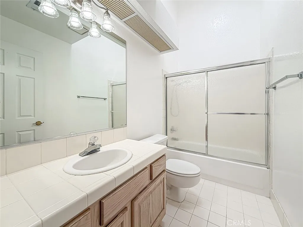 206 Camino Cortina, Camarillo, California 93010 home-pic-24