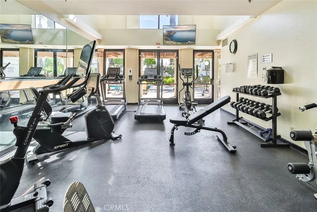 206 Camino Cortina, Camarillo, California 93010 home-pic-34