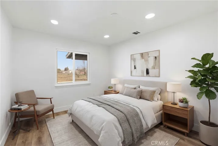 15000 Wells Fargo, Hesperia, California 92345