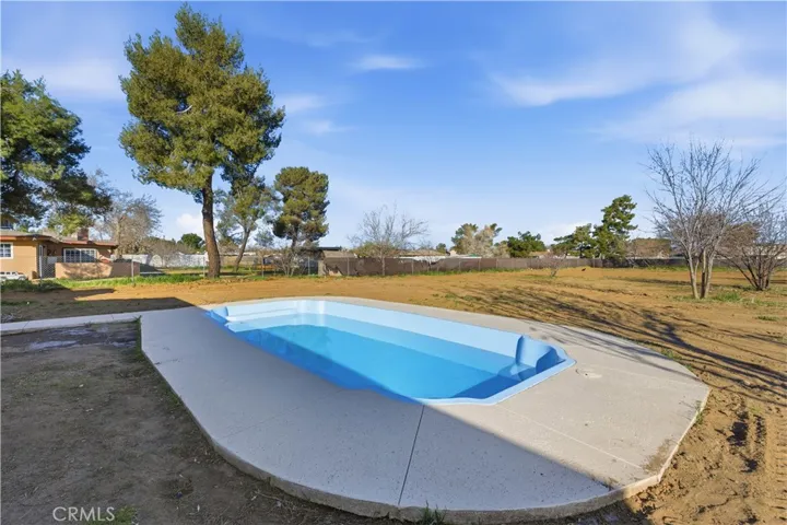 15000 Wells Fargo, Hesperia, California 92345
