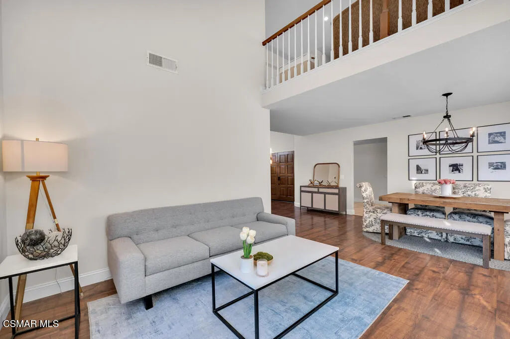 16 Valley Crest Road, Simi Valley, California 93065 home-pic-11