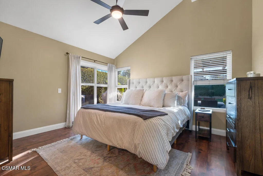 16 Valley Crest Road, Simi Valley, California 93065 home-pic-19