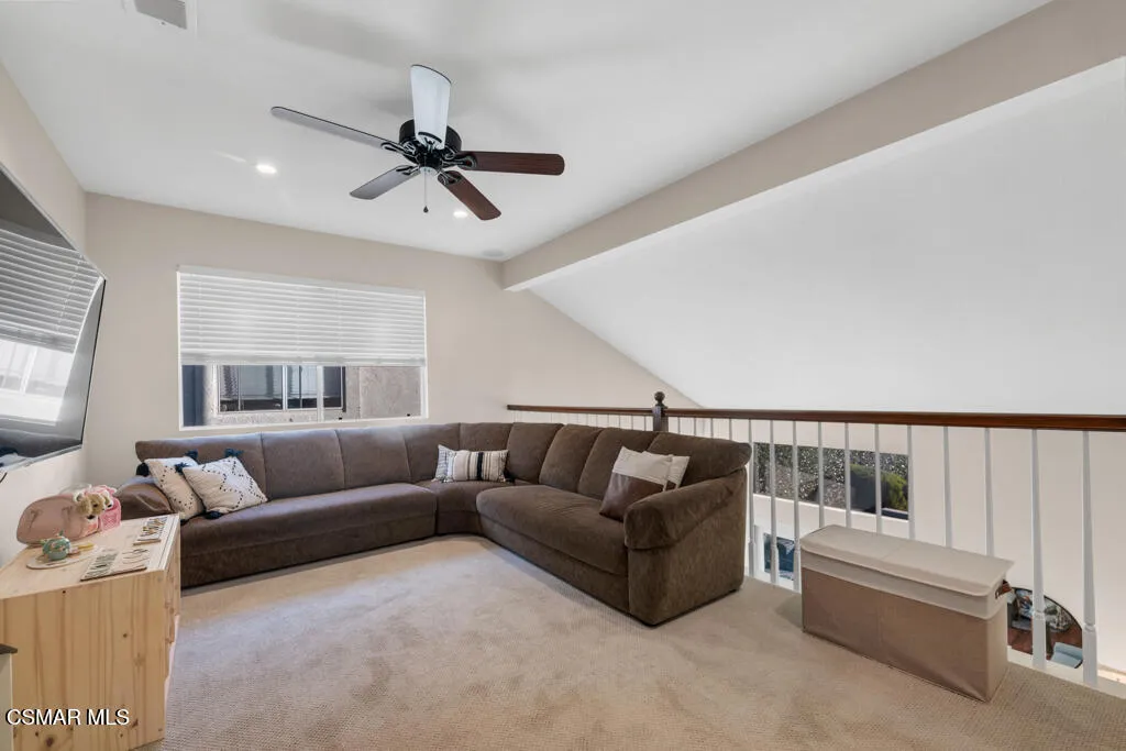 16 Valley Crest Road, Simi Valley, California 93065 home-pic-23