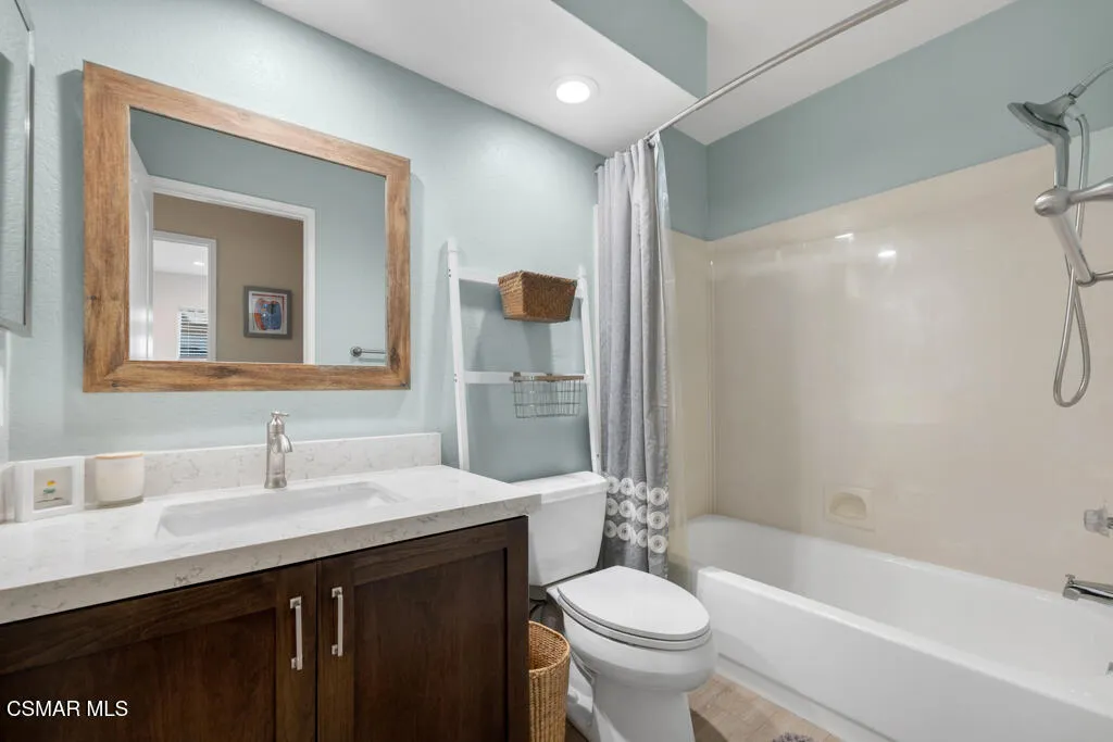 16 Valley Crest Road, Simi Valley, California 93065 home-pic-27