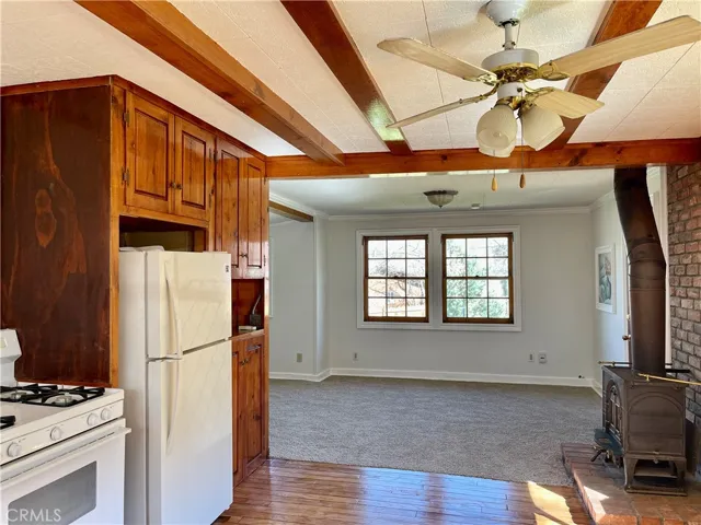 Kitchen is open to the living room room