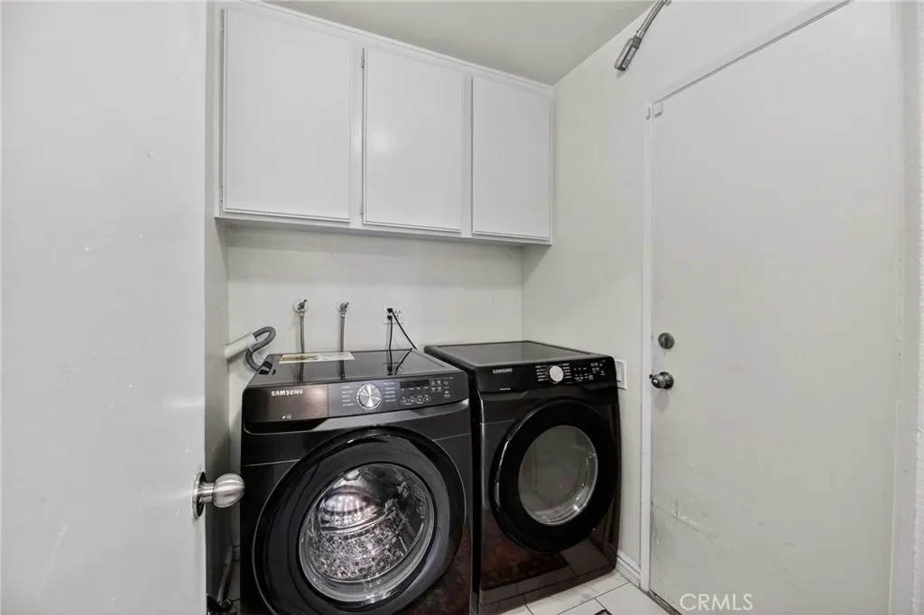 20362  home-pic-16