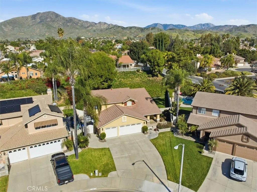 7743 Gold Buckle Court, Highland, California 92346 home-pic-59