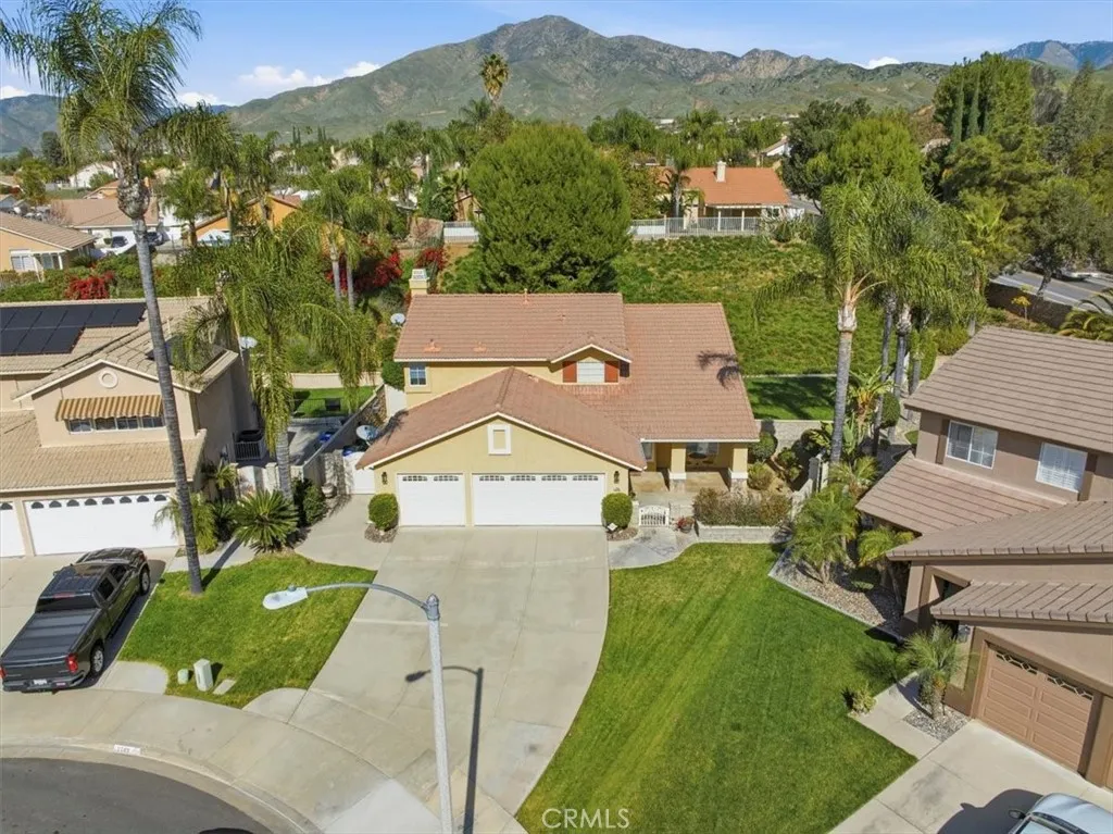 7743 Gold Buckle Court, Highland, California 92346 home-pic-57