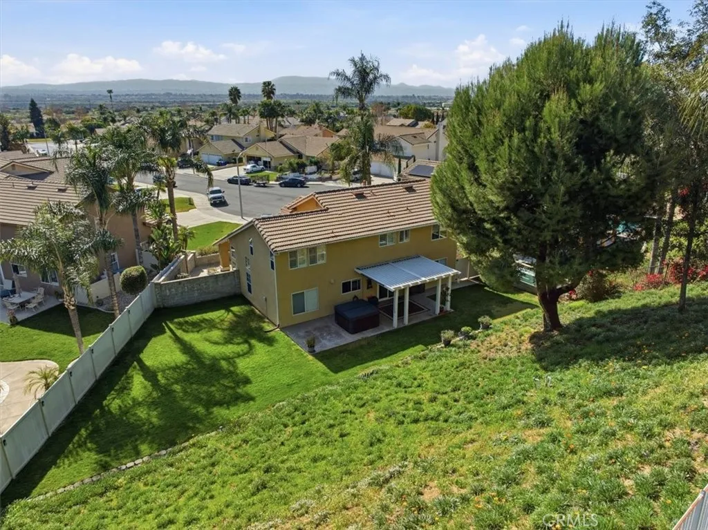 7743 Gold Buckle Court, Highland, California 92346 home-pic-9