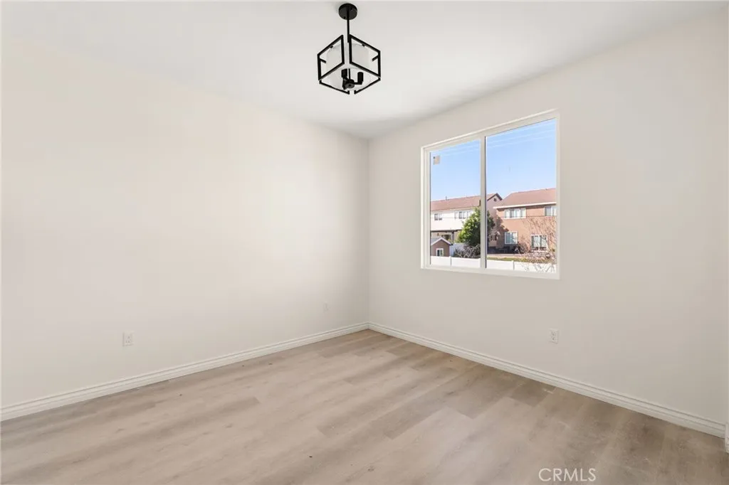 3260 Howe Street, Corona, California 92881 home-pic-19