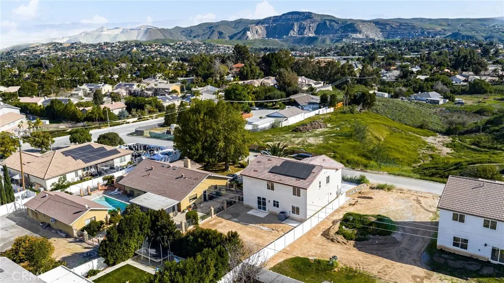 3260 Howe Street, Corona, California 92881 home-pic-28