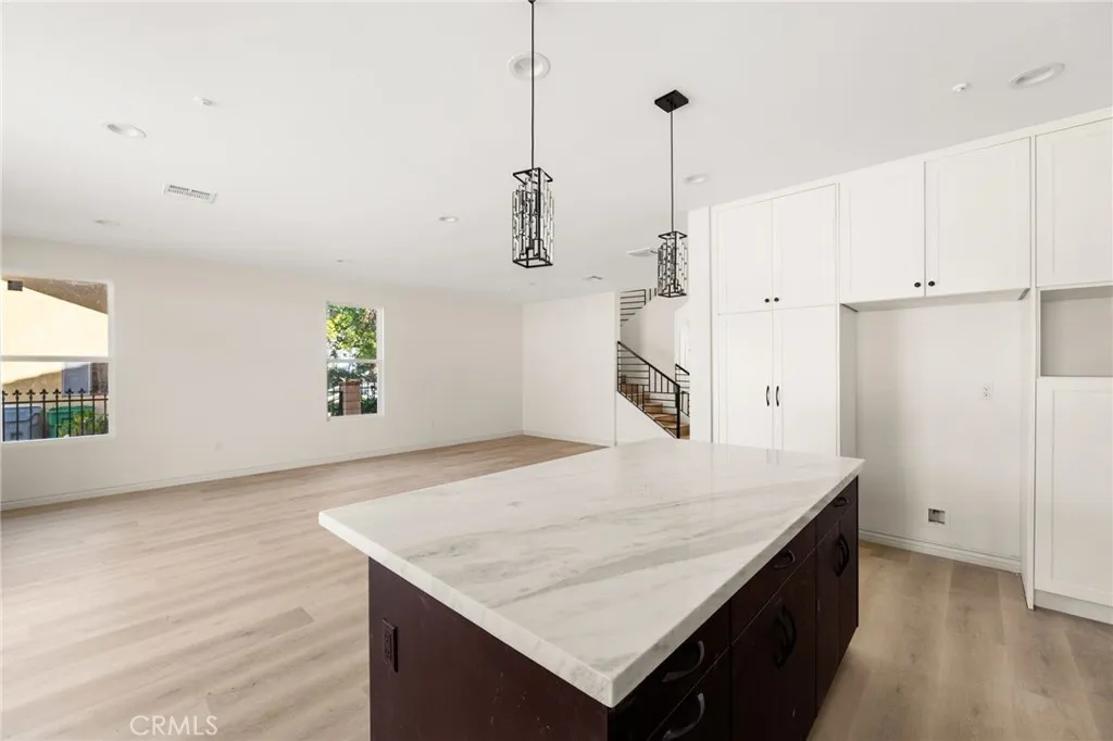 3260 Howe Street, Corona, California 92881 home-pic-6