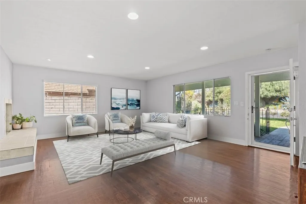 944 Butte Street, Claremont, California 91711 home-pic-3