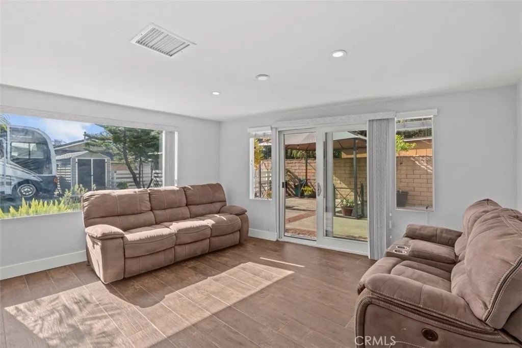 944 Butte Street, Claremont, California 91711 home-pic-14