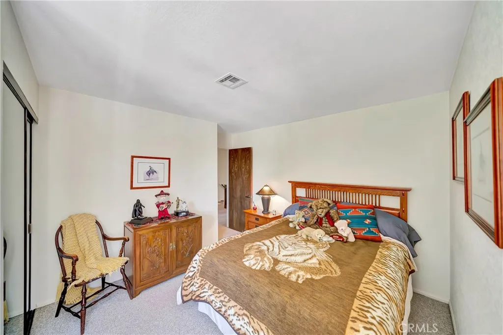 433 Fairway Drive, Palmdale, California 93551 home-pic-47