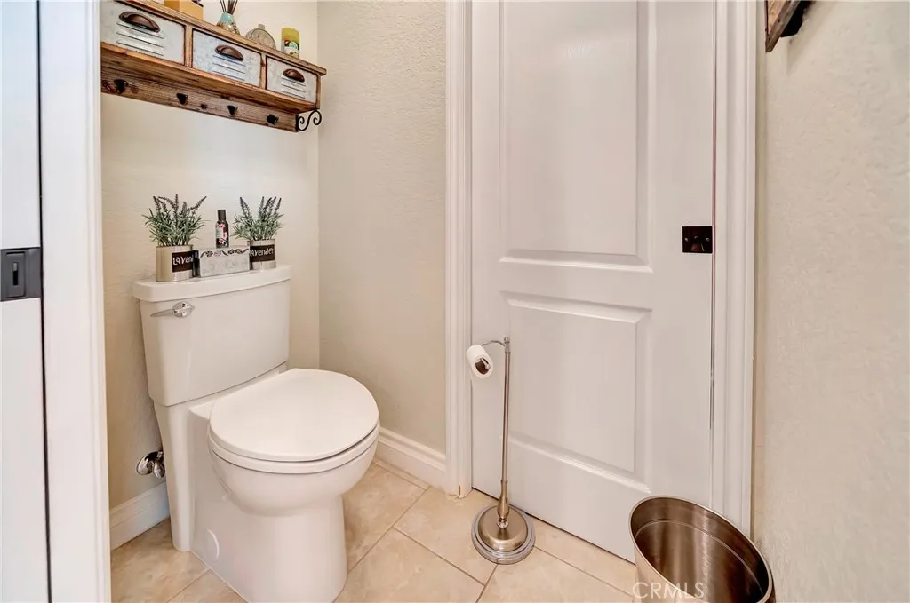 433 Fairway Drive, Palmdale, California 93551 home-pic-36