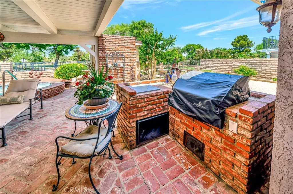433 Fairway Drive, Palmdale, California 93551 home-pic-72