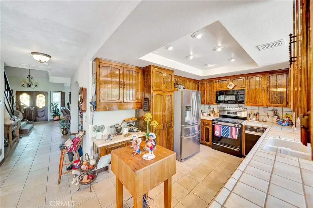 433 Fairway Drive, Palmdale, California 93551 home-pic-14