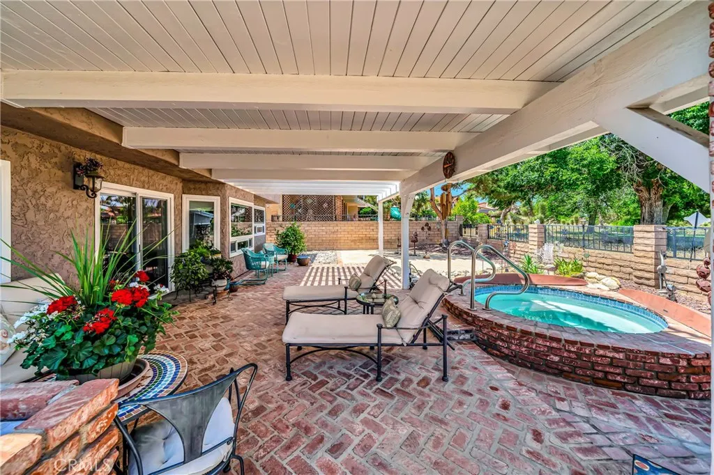433 Fairway Drive, Palmdale, California 93551 home-pic-71