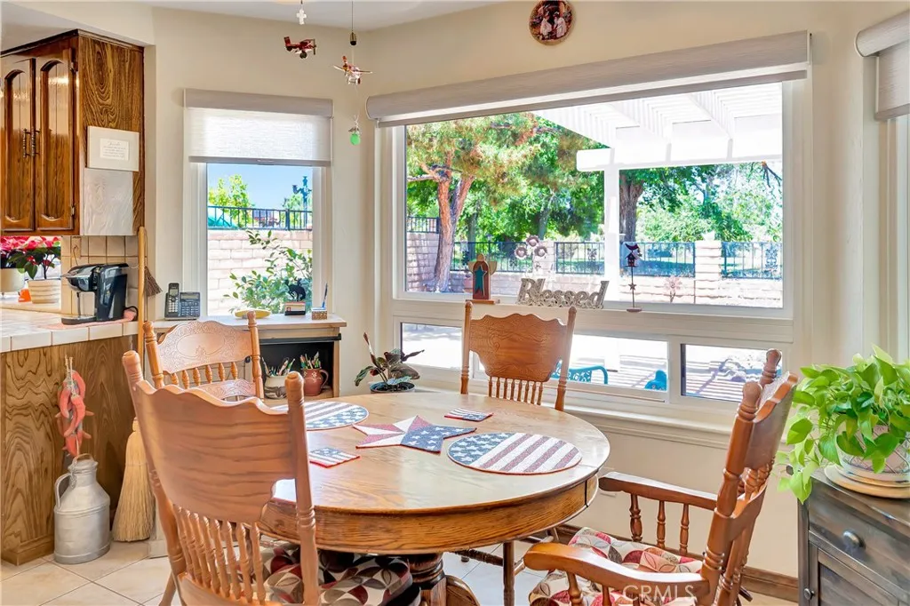 433 Fairway Drive, Palmdale, California 93551 home-pic-21