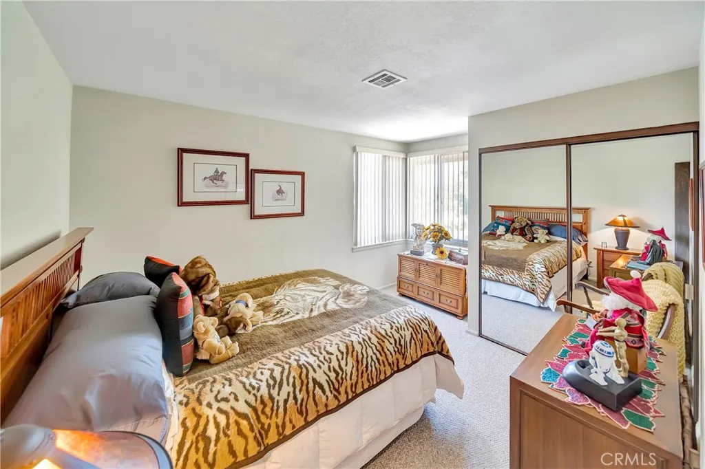 433 Fairway Drive, Palmdale, California 93551 home-pic-46