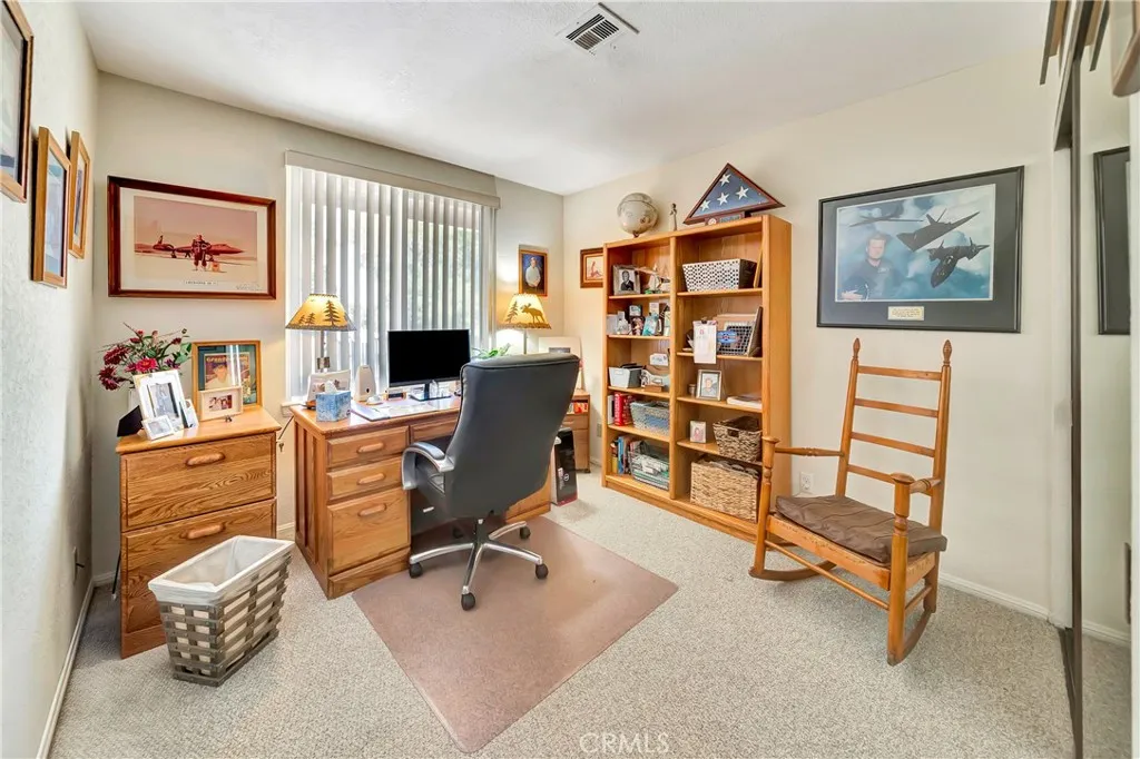 433 Fairway Drive, Palmdale, California 93551 home-pic-42