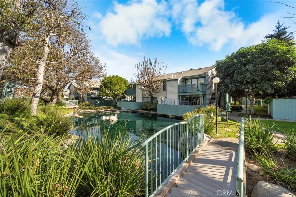 20557 S Vermont 7, Torrance, California 90502 home-pic-25
