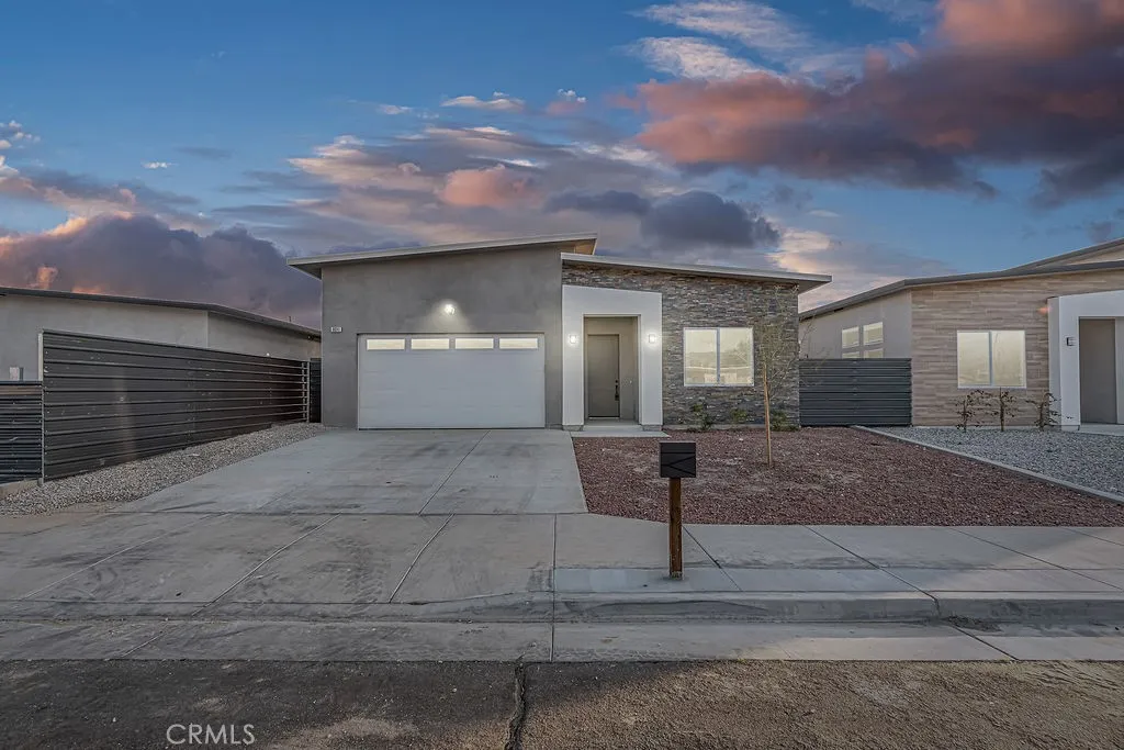 66241 3rd, Desert Hot Springs, California 92240 home-pic-2
