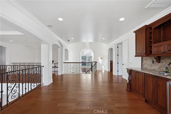 Loft with Wet Bar