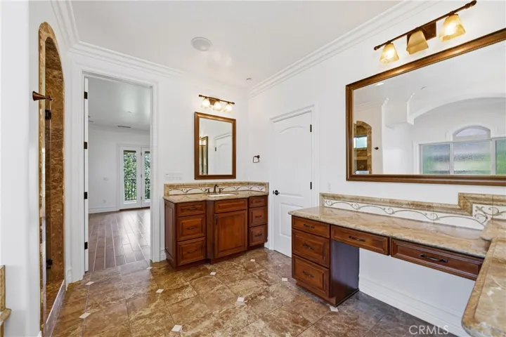 Master Suite Bathroom