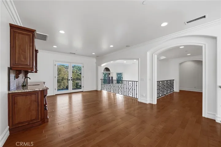 Loft with Wet Bar
