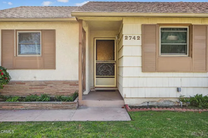 4-web-or-mls-Upmarket Media-2742 Ser013