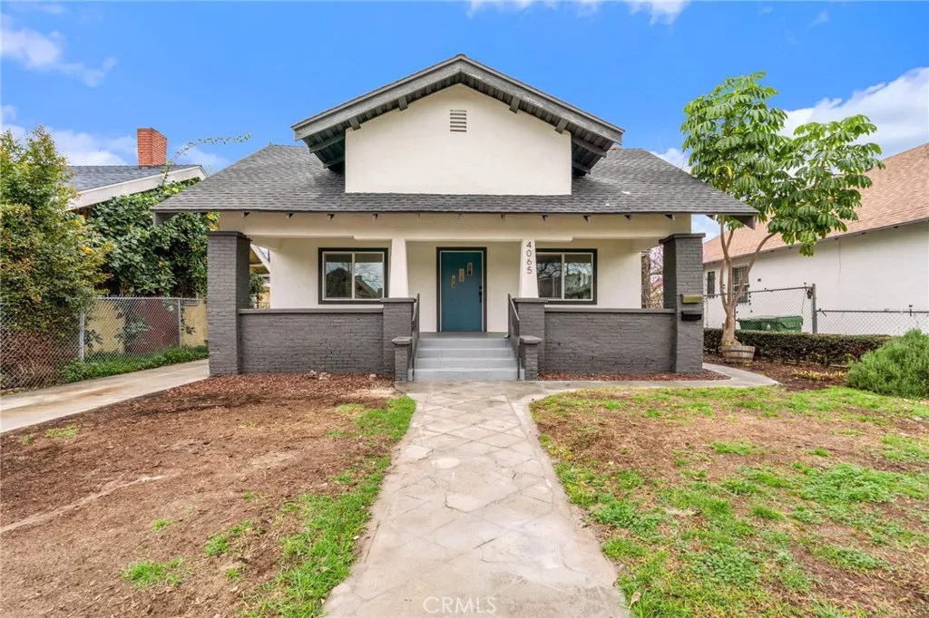 4065 Wall, Los Angeles, California 90011 home-pic-1