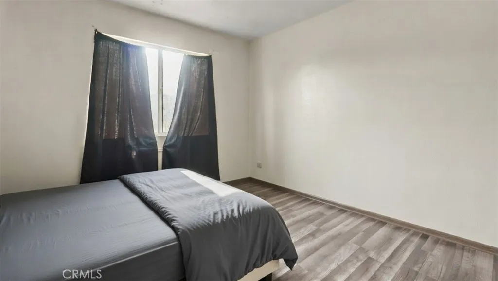 15460 Guava, Victorville, California 92394 home-pic-24