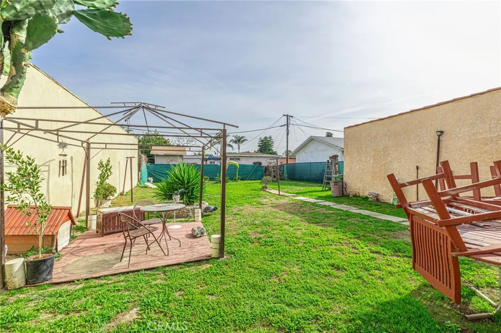 1000 N Mayo, Compton, California 90221 home-pic-15