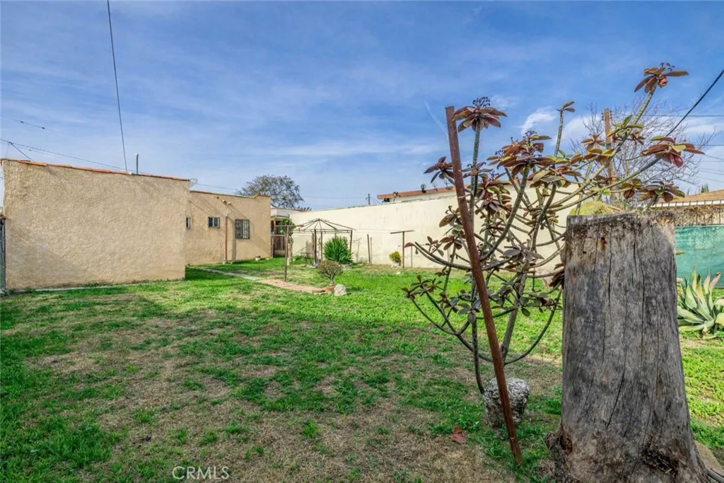1000 N Mayo, Compton, California 90221 home-pic-17