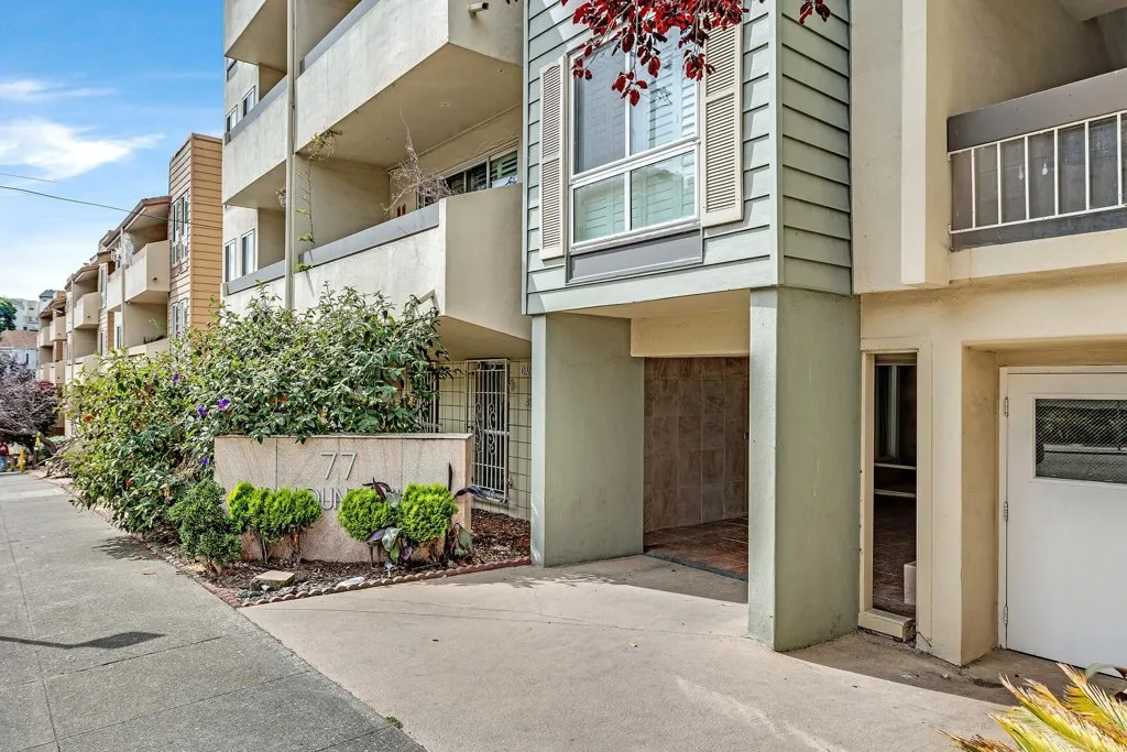 77 Fairmount Ave 220, Oakland, California 94611 home-pic-14