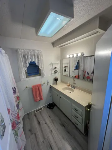 Primary  Bath