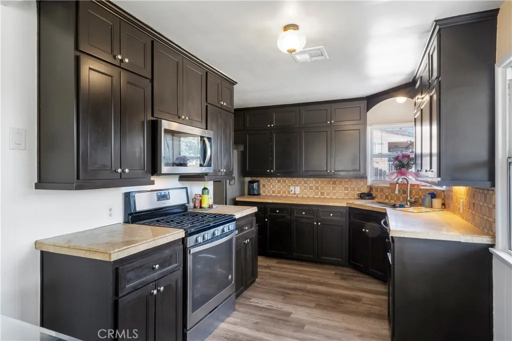 4244 Woodward, Norco, California 92860 — photo 4