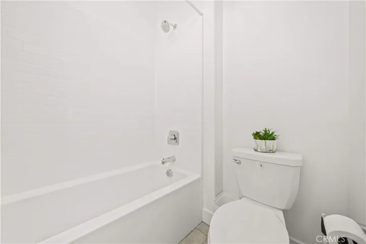 121 Billings, Irvine, California 92618