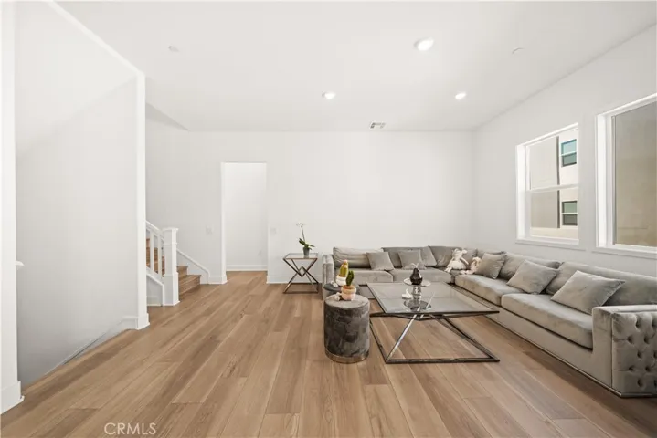 121 Billings, Irvine, California 92618