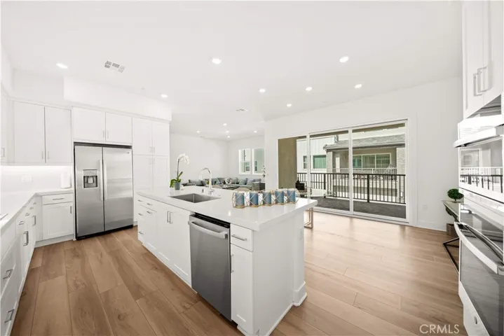 121 Billings, Irvine, California 92618