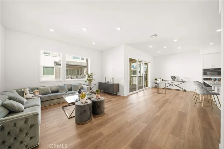 121 Billings, Irvine, California 92618