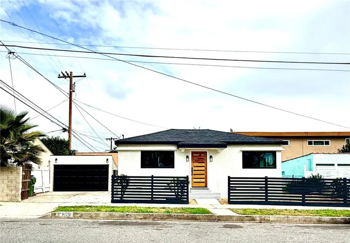 1008 Long, Inglewood, California 90302