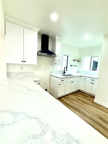 1008 Long, Inglewood, California 90302